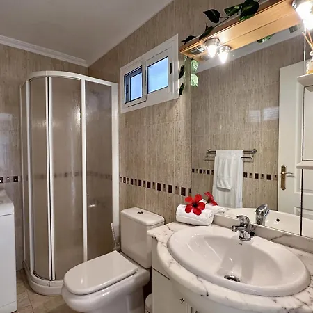 House Deluxe *