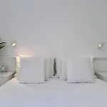 House Deluxe *